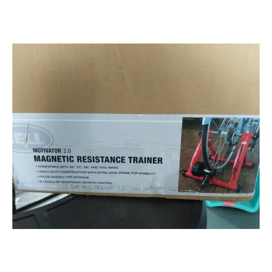 Bell Motivator 2.0 Magnetic Resistance Bicycle Trainer New - Open Box